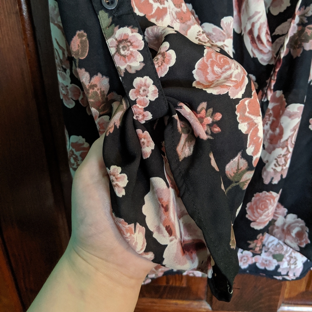 Rue 21 floral top - Picture 4 of 4